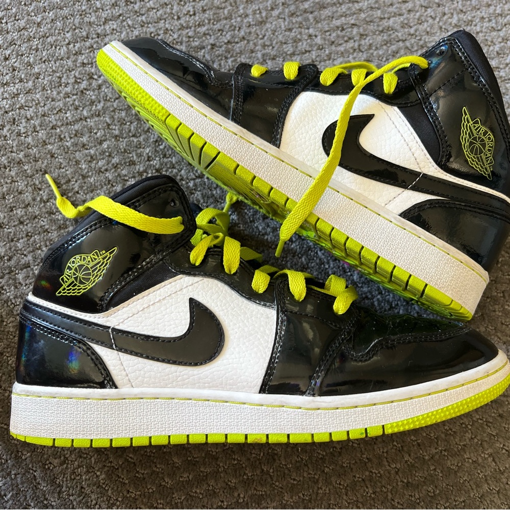 NIKE Jordan